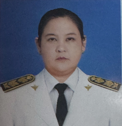 นางมรกต จันทร์ศิริ